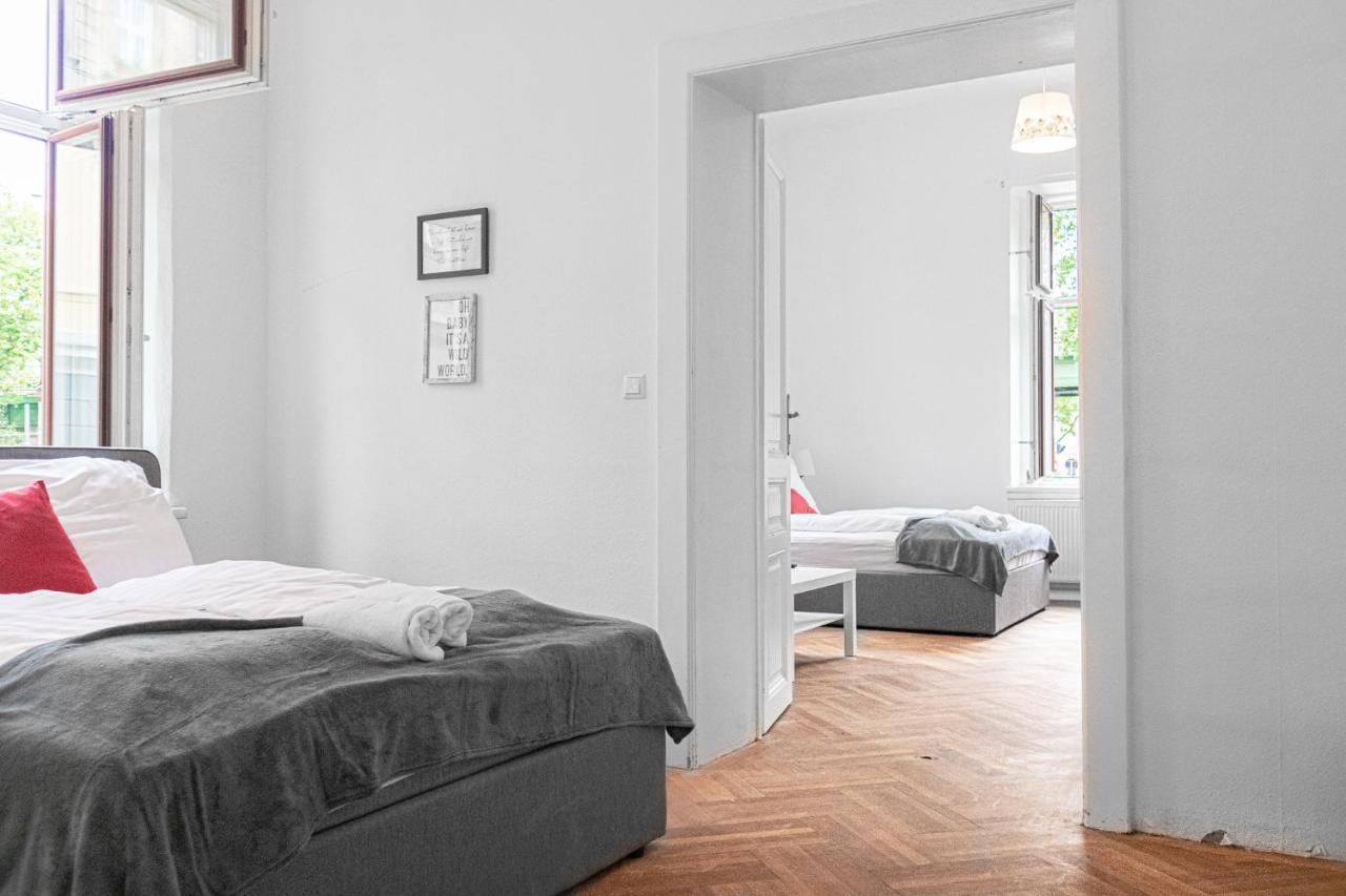 Classy 2Br Apt. W/ Exclusive Location Near Akh Vienna Esterno foto