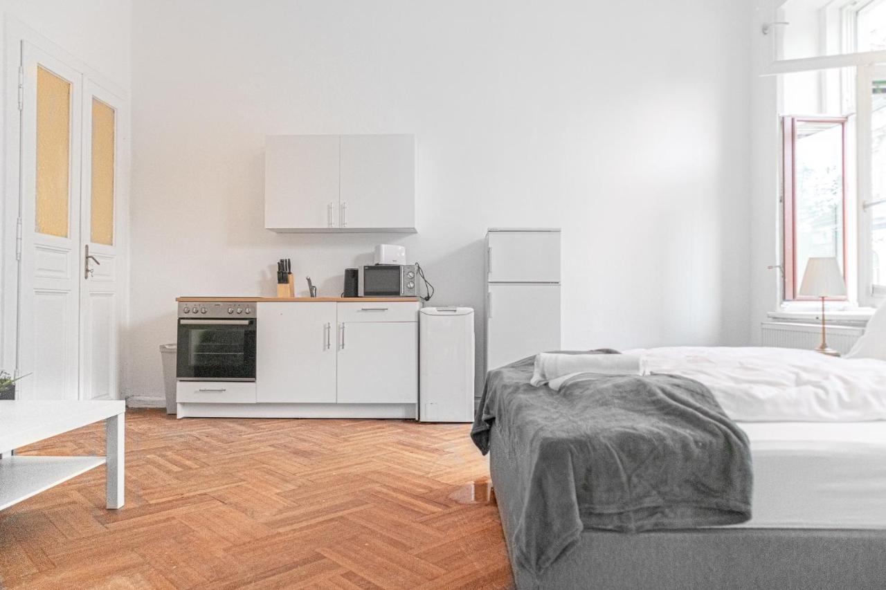 Classy 2Br Apt. W/ Exclusive Location Near Akh Vienna Esterno foto
