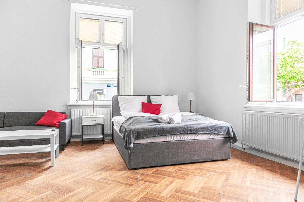 Classy 2Br Apt. W/ Exclusive Location Near Akh Vienna Esterno foto